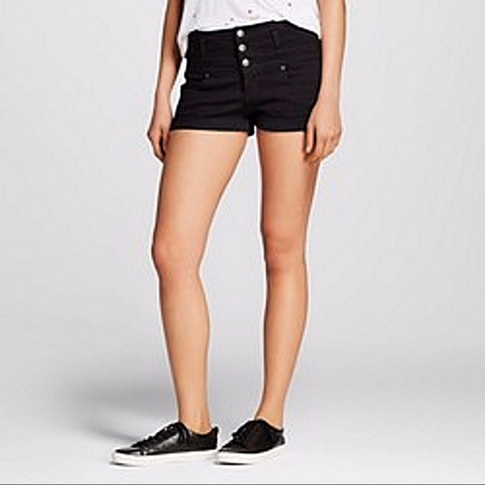 🔅High Rise Black Shorts🔅